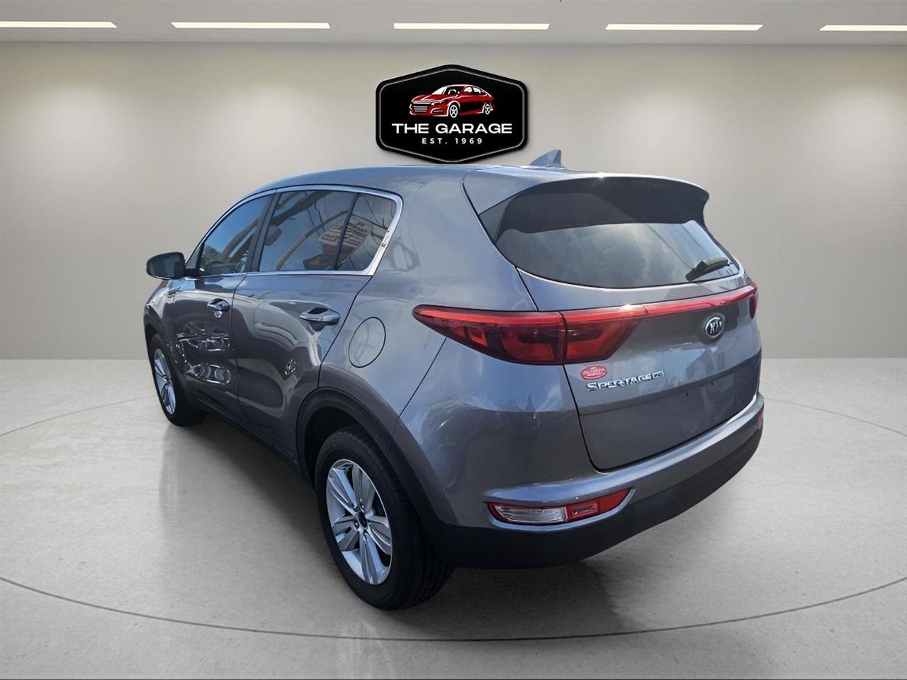 Used 2017 Kia Sportage LX FWD image 4