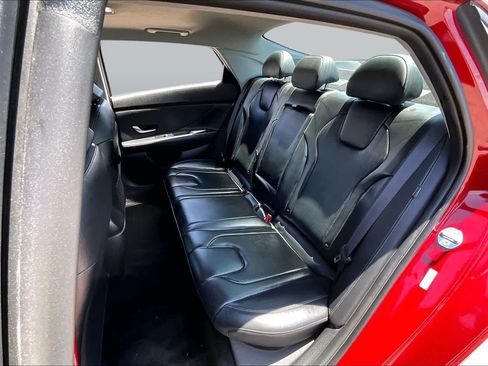 Used 2025 Hyundai Elantra Limited FWD image 20