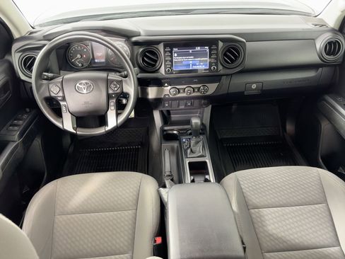Used 2021 Toyota Tacoma SR w/ SR Convenience Package image 16
