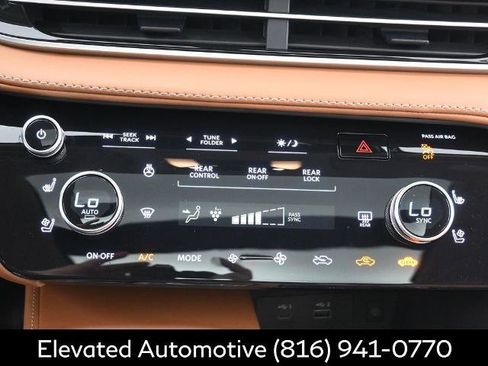 Certified 2025 INFINITI QX60 Sensory w/ Vision Package image 24