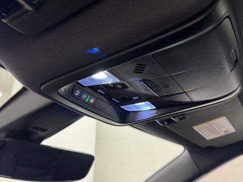 Used 2019 Chevrolet Blazer RS image 21