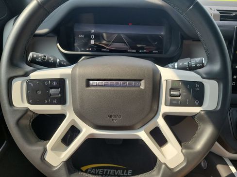 Used 2025 Land Rover Defender 110 S AWD/4WD image 12