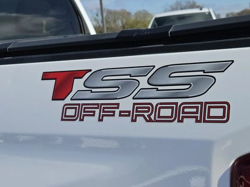 Used 2021 Toyota Tundra SR5 image 8