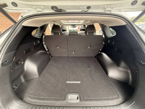 Used 2022 Hyundai Tucson SEL AWD/4WD image 12