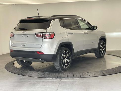 Used 2024 Jeep Compass Limited AWD/4WD image 7