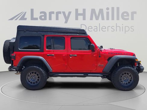 Used 2021 Jeep Wrangler Unlimited Rubicon AWD/4WD image 10