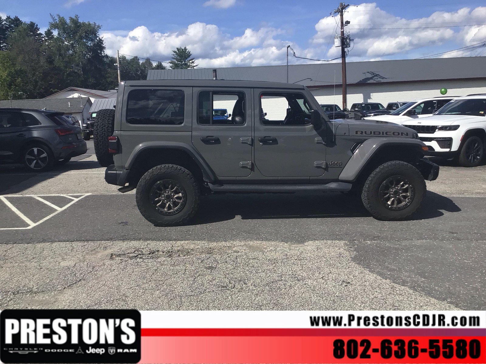 Used 2023 Jeep Wrangler Unlimited Rubicon 392 AWD/4WD image 7