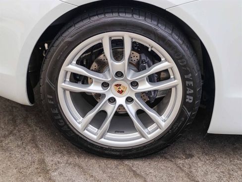Used 2014 Porsche Boxster RWD image 13