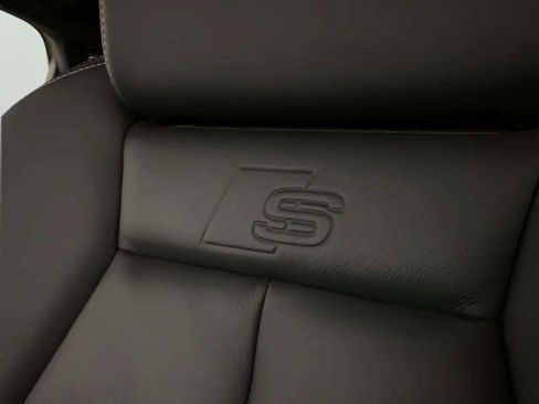 Used 2024 Audi Q4 e-tron Premium Plus w/ Premium Plus image 57