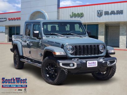Used 2024 Jeep Gladiator Sport