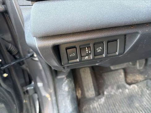 Used 2020 Subaru Outback Premium image 15