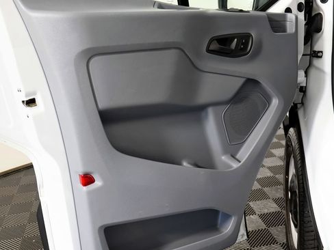 Used 2019 Ford Transit 150 XL RWD image 20