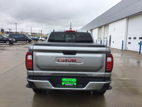 Used 2024 GMC Canyon AT4 w/ AT4 Premium Package AWD/4WD image 4