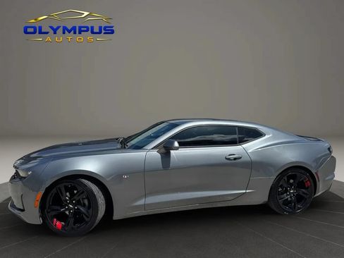 Used 2021 Chevrolet Camaro LT w/ RS Package RWD image 5