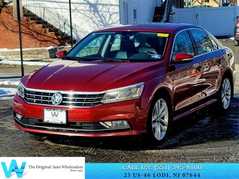 Used 2017 Volkswagen Passat 1.8T SE image 3