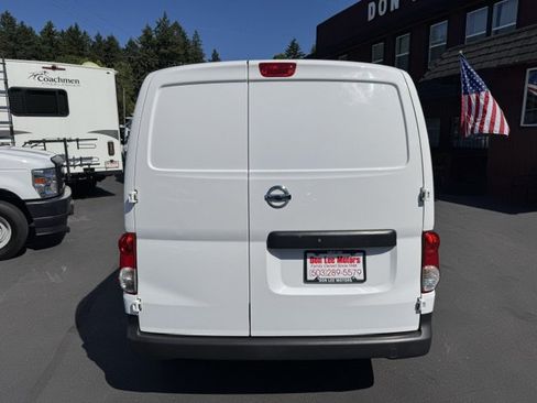Used 2020 Nissan NV200 S FWD image 26