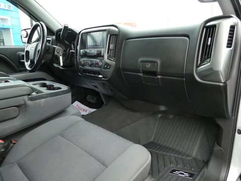 Used 2018 Chevrolet Silverado 1500 LT w/ All Star Edition AWD/4WD image 14