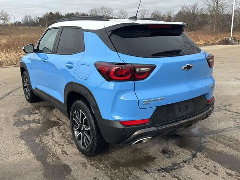 Used 2024 Chevrolet TrailBlazer ACTIV w/ Convenience Package image 3