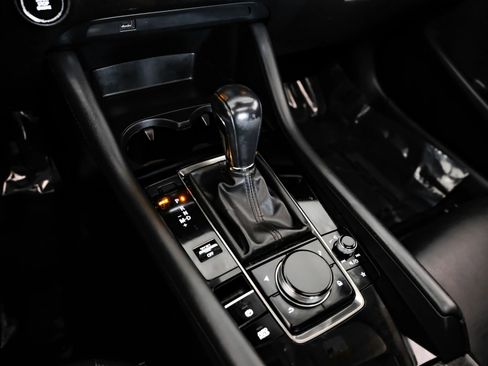 Used 2021 MAZDA MAZDA3 s image 23