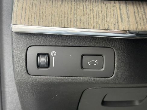 Used 2020 Volvo XC90 T6 Inscription w/ Protection Package AWD/4WD image 41