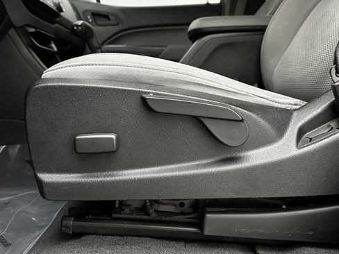 Used 2020 Chevrolet Colorado W/T w/ WT Convenience Package image 12