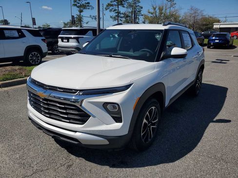 New 2026 Chevrolet TrailBlazer LT w/ Convenience Package image 1