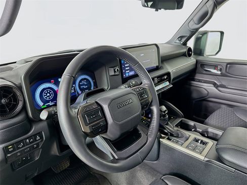 Used 2025 Toyota Land Cruiser image 10