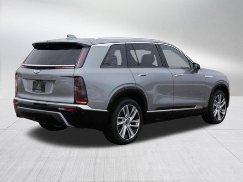 Used 2026 Cadillac Vistiq Luxury AWD/4WD image 6