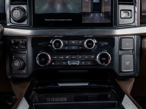 Used 2024 Ford F450 King Ranch w/ Camper Package image 27