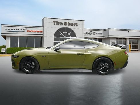 Used 2024 Ford Mustang GT RWD image 2