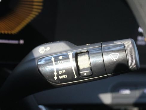 New 2025 Kia K4 LX image 28