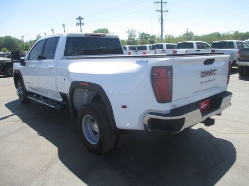 Used 2026 GMC Sierra 3500 SLE w/ SLE Value Package AWD/4WD image 11