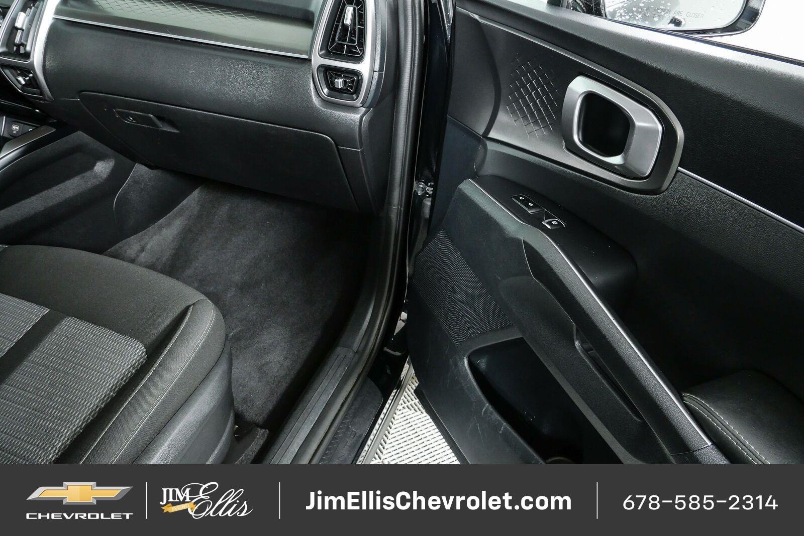 Used 2022 Kia Sorento LX AWD/4WD image 26