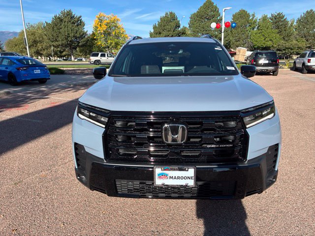 New 2026 Honda Pilot Black Edition image 2