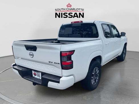 Used 2023 Nissan Frontier SV w/ SV Convenience Package AWD/4WD image 6