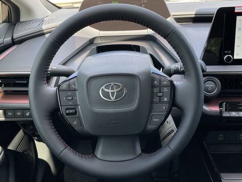 New 2026 Toyota Prius SE image 12