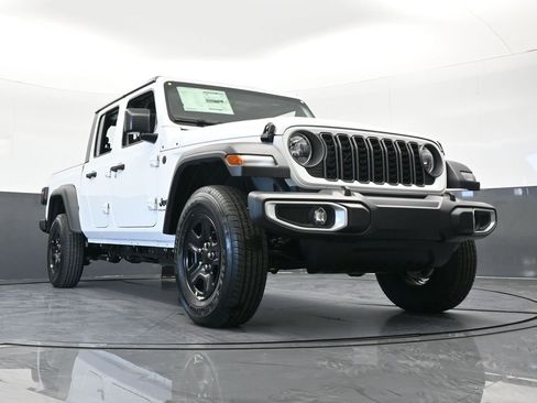 New 2026 Jeep Gladiator Sport image 57