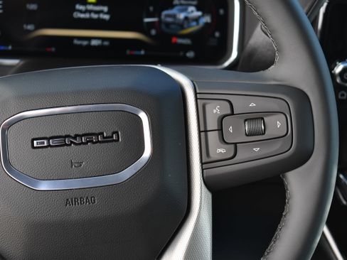New 2026 GMC Sierra 2500 Denali w/ Technology Package AWD/4WD image 21