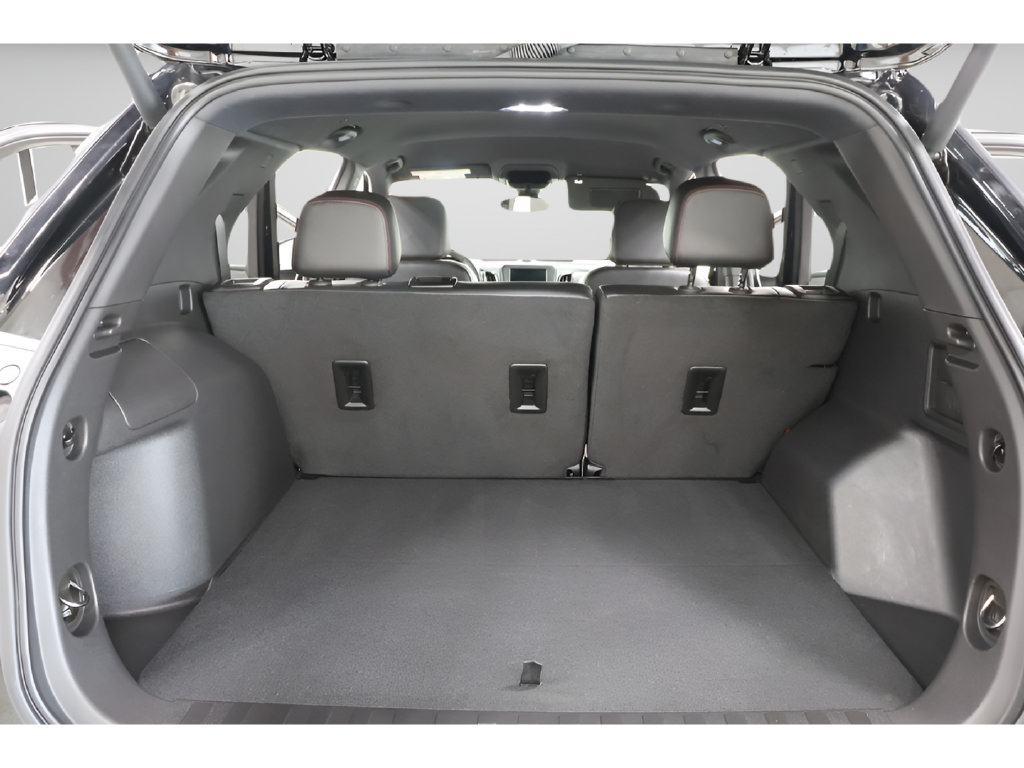 Used 2024 Chevrolet Equinox RS AWD/4WD image 32