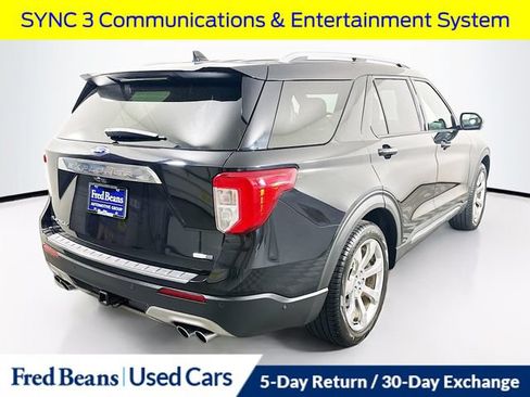 Used 2020 Ford Explorer Platinum w/ Premium Technology Package AWD/4WD image 9