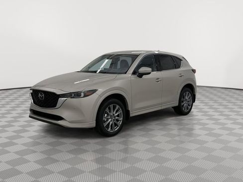 New 2025 MAZDA CX-5 AWD 2.5 S w/ Premium Plus Pkg image 4