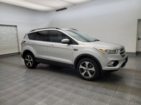 Used 2017 Ford Escape SE w/ SE Leather Comfort Package image 11