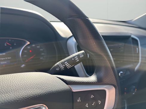 Certified 2024 GMC Terrain SLE image 33