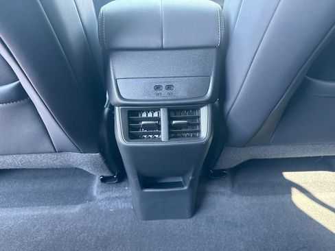 New 2026 GMC Terrain Elevation w/ Elevation Premium Package AWD/4WD image 21