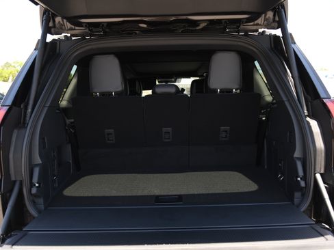New 2026 Ford Expedition Platinum AWD/4WD image 7