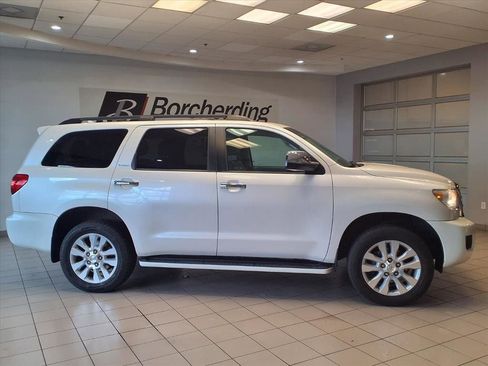 Used 2015 Toyota Sequoia Platinum image 8