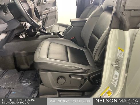 Used 2022 Ford Bronco Black Diamond AWD/4WD image 25
