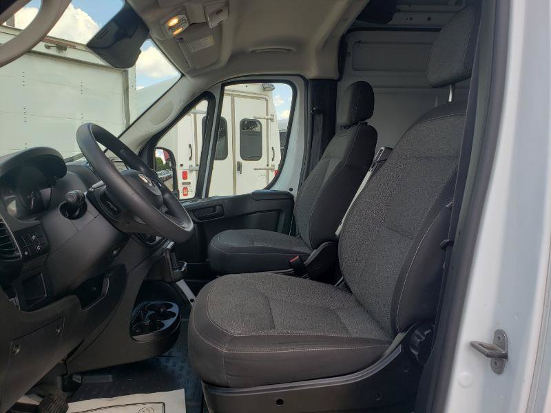 Used 2025 RAM ProMaster 2500 w/ Convenience Group FWD image 20