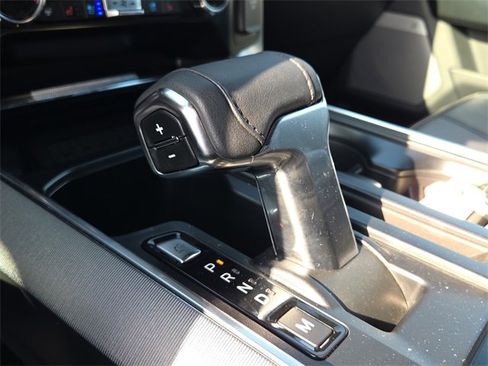 Used 2024 Ford F150 Platinum image 23