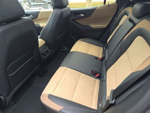 New 2026 Chevrolet Equinox ACTIV w/ Convenience Package III image 11